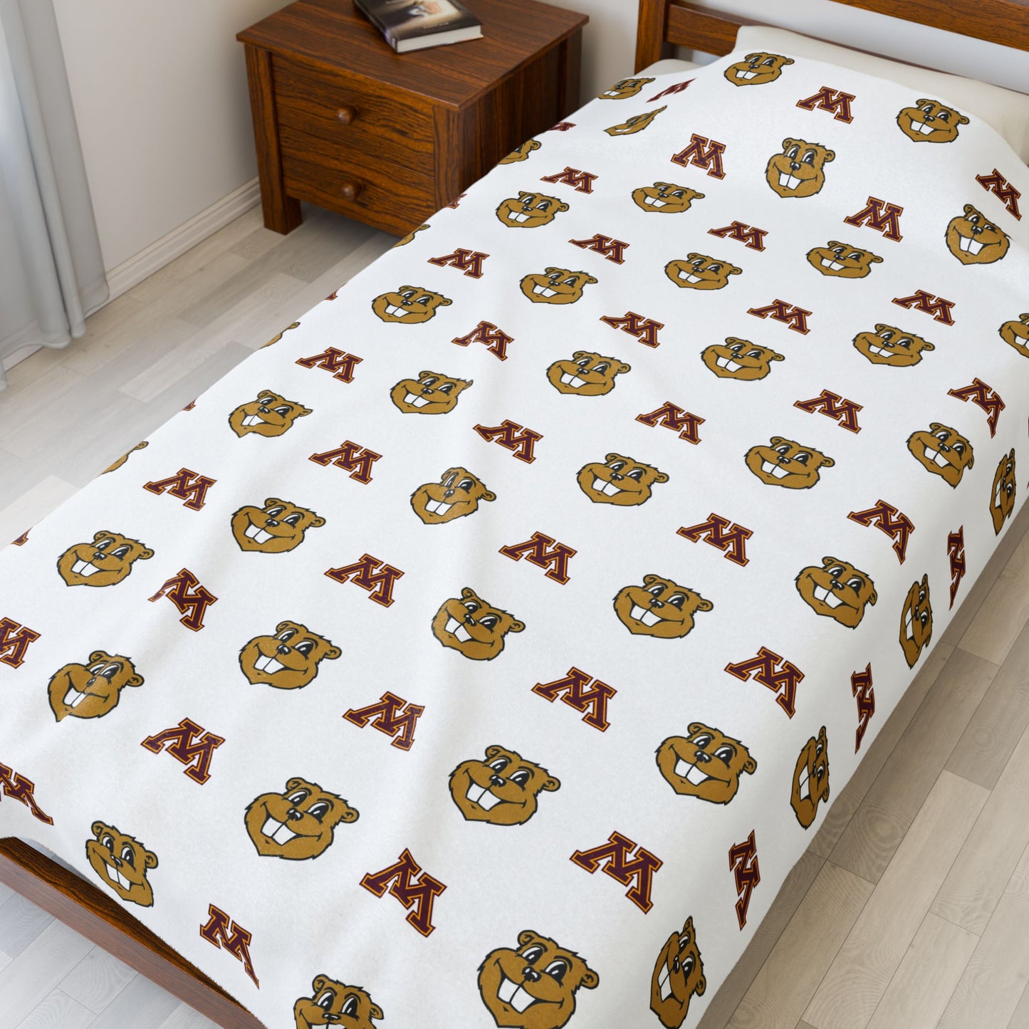 UofM Gophers ~ Velveteen Plush Blanket
