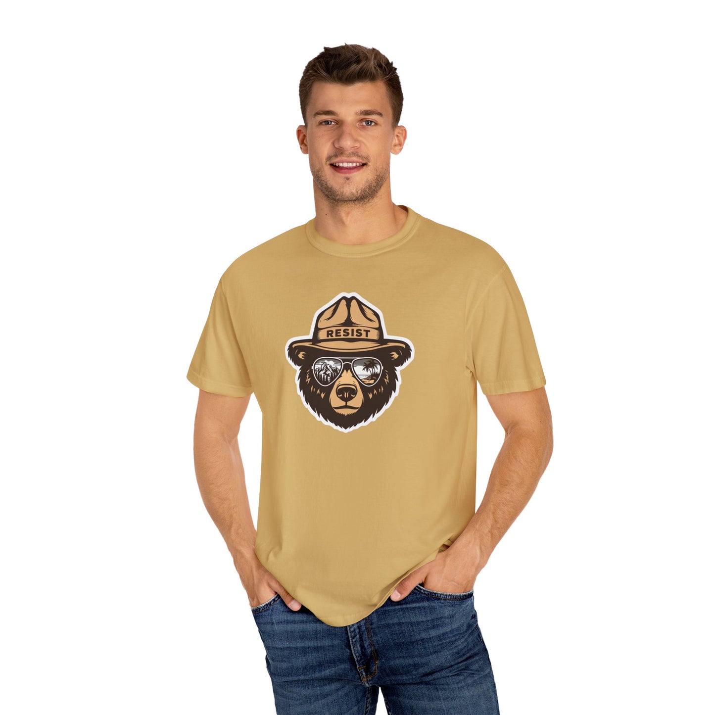 Smokey the Bear RESIST (T-shirt)