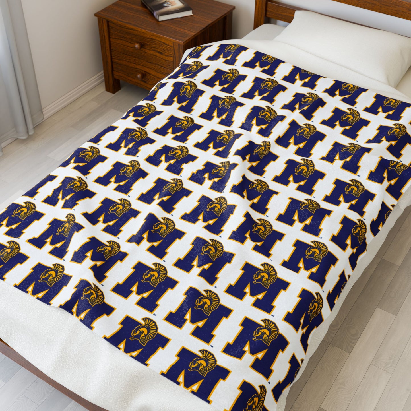Mahtomedi Zephyrs ~ Velveteen Plush Blanket