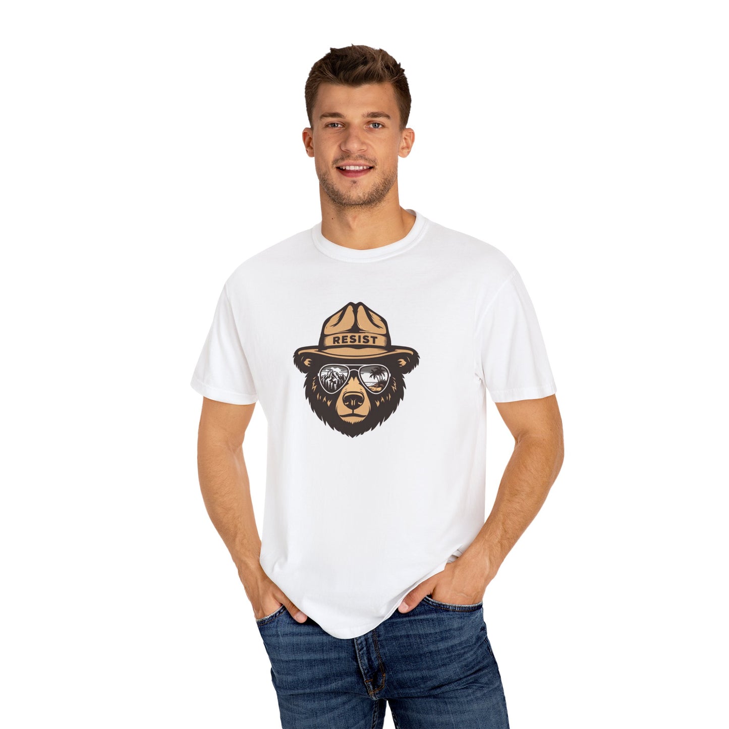 Smokey the Bear RESIST (T-shirt)