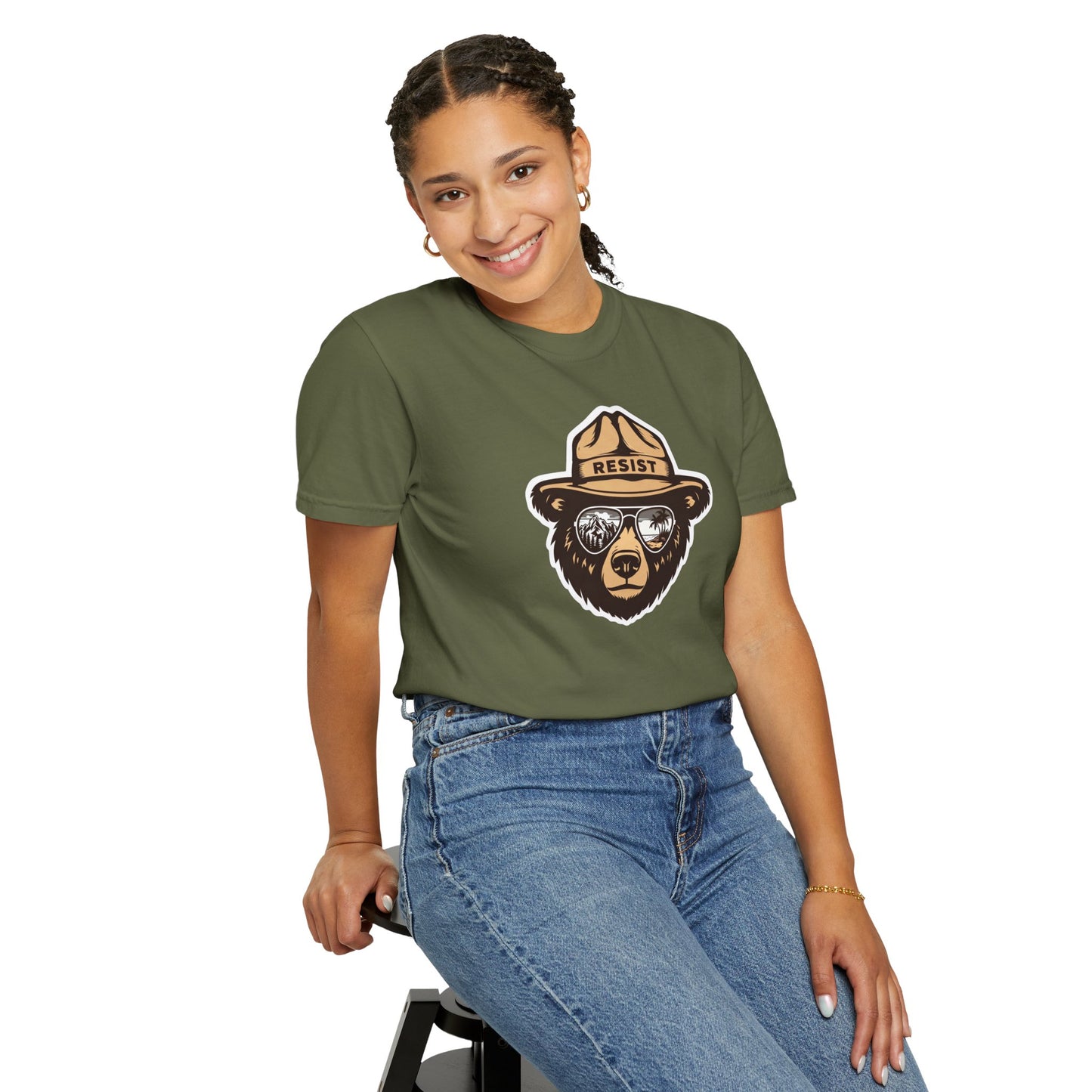Smokey the Bear RESIST (T-shirt)
