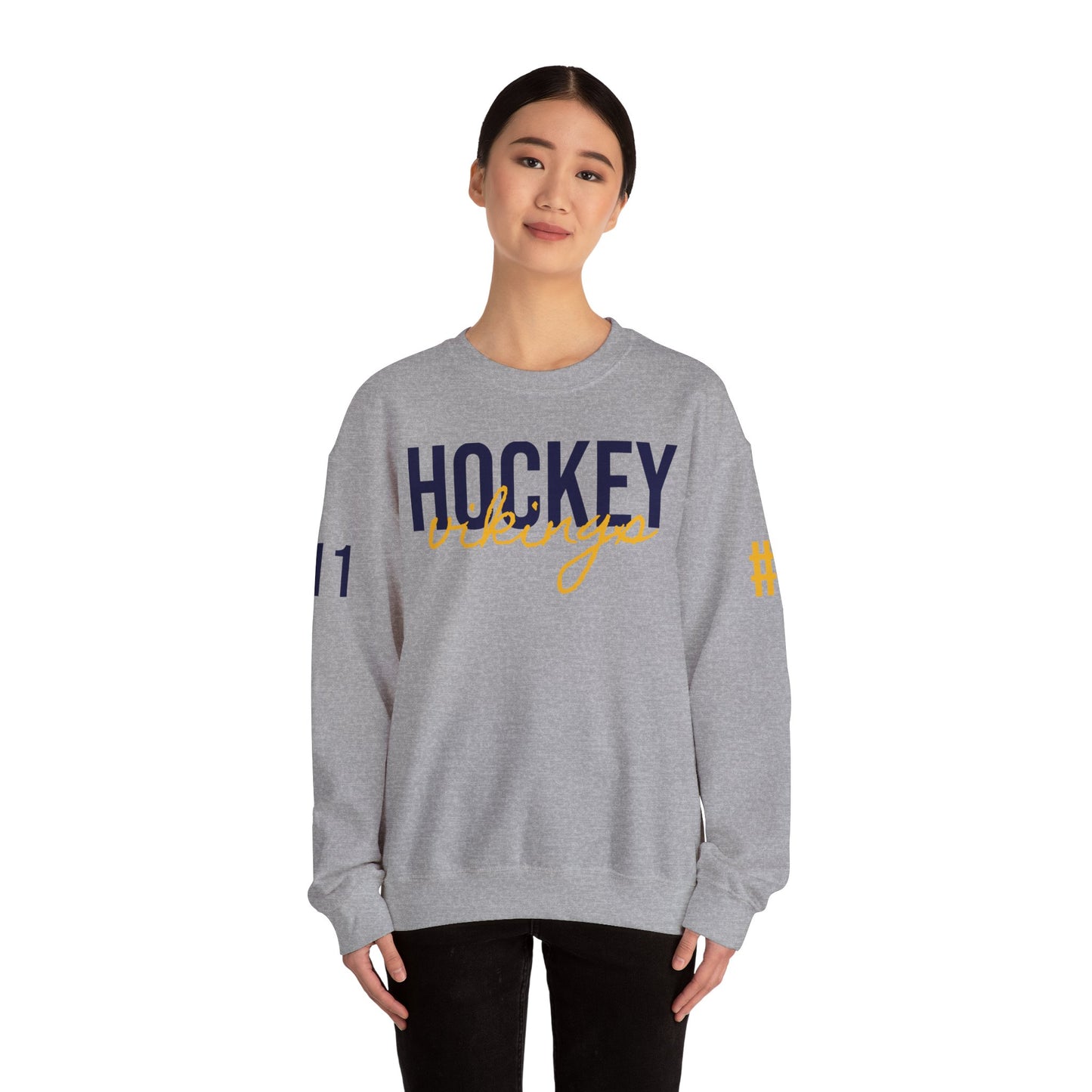Hennen Hockey - Unisex Heavy Blend™ Crewneck Sweatshirt