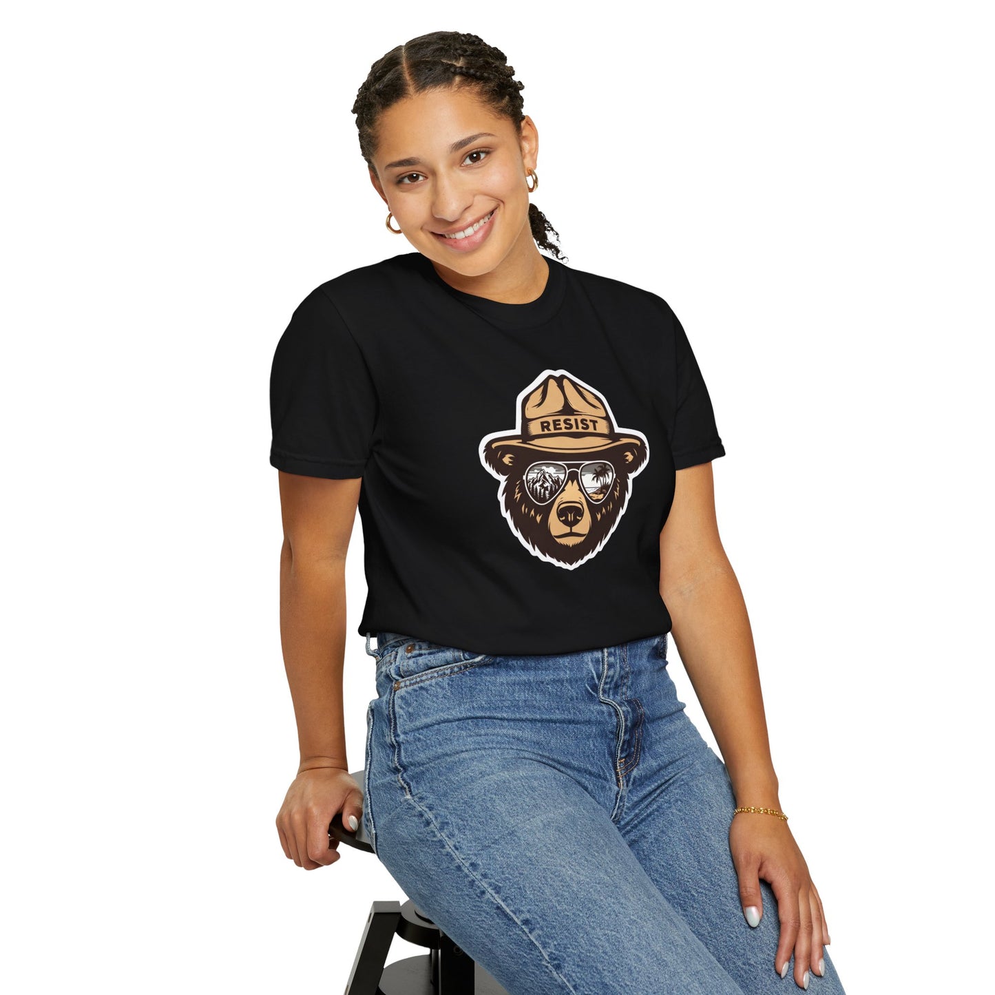 Smokey the Bear RESIST (T-shirt)