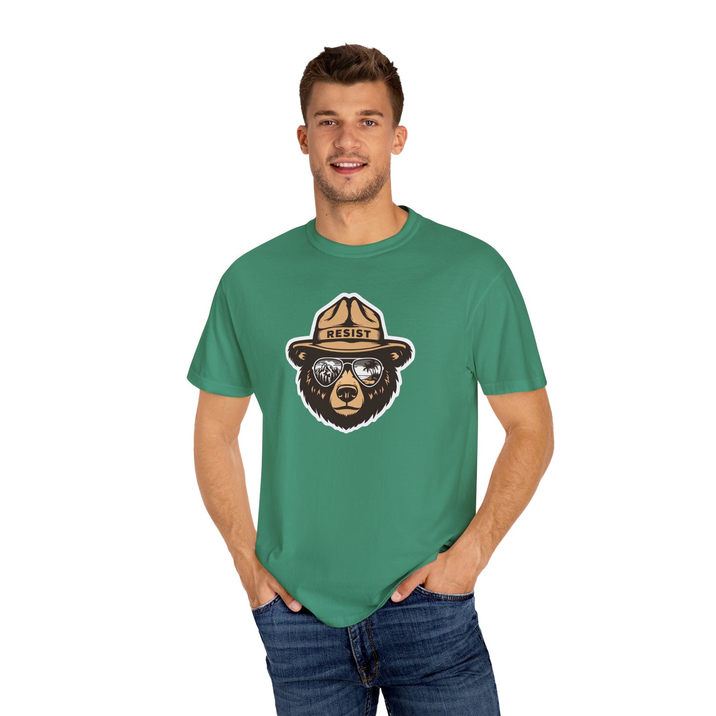 Smokey the Bear RESIST (T-shirt)