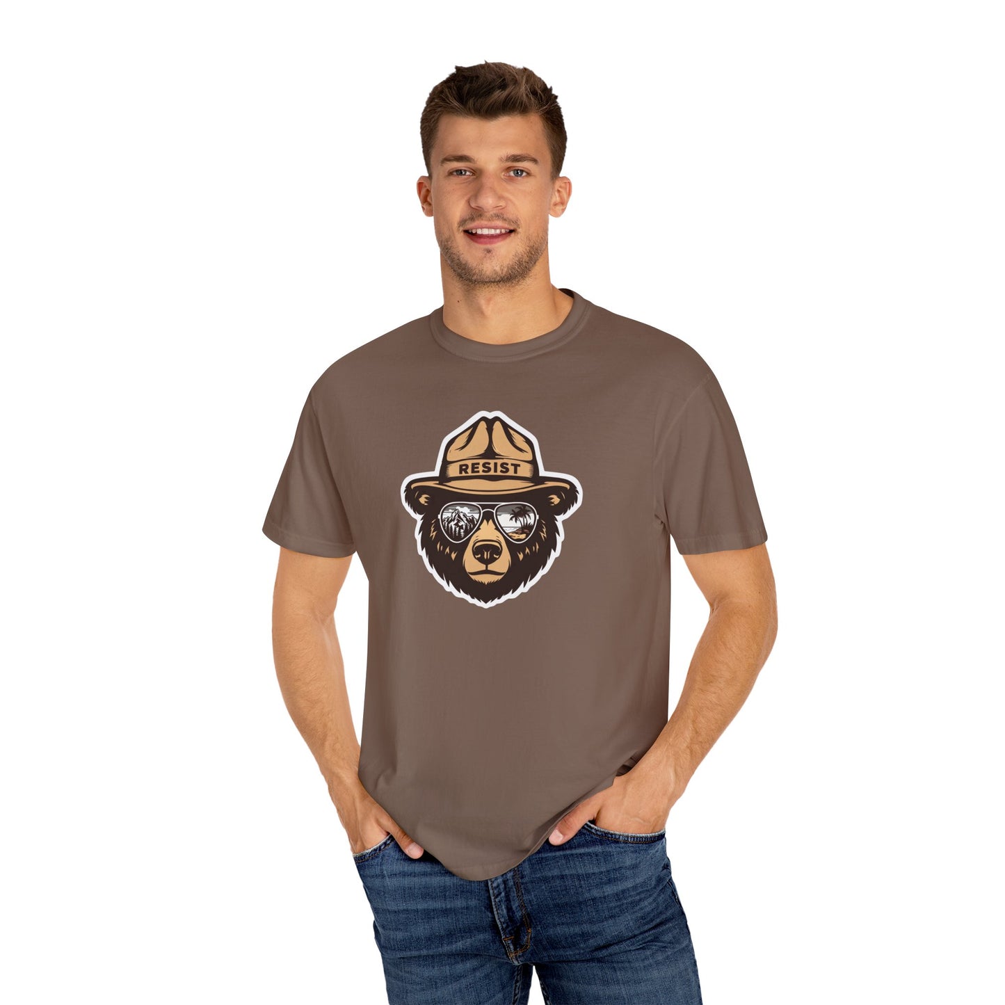 Smokey the Bear RESIST (T-shirt)