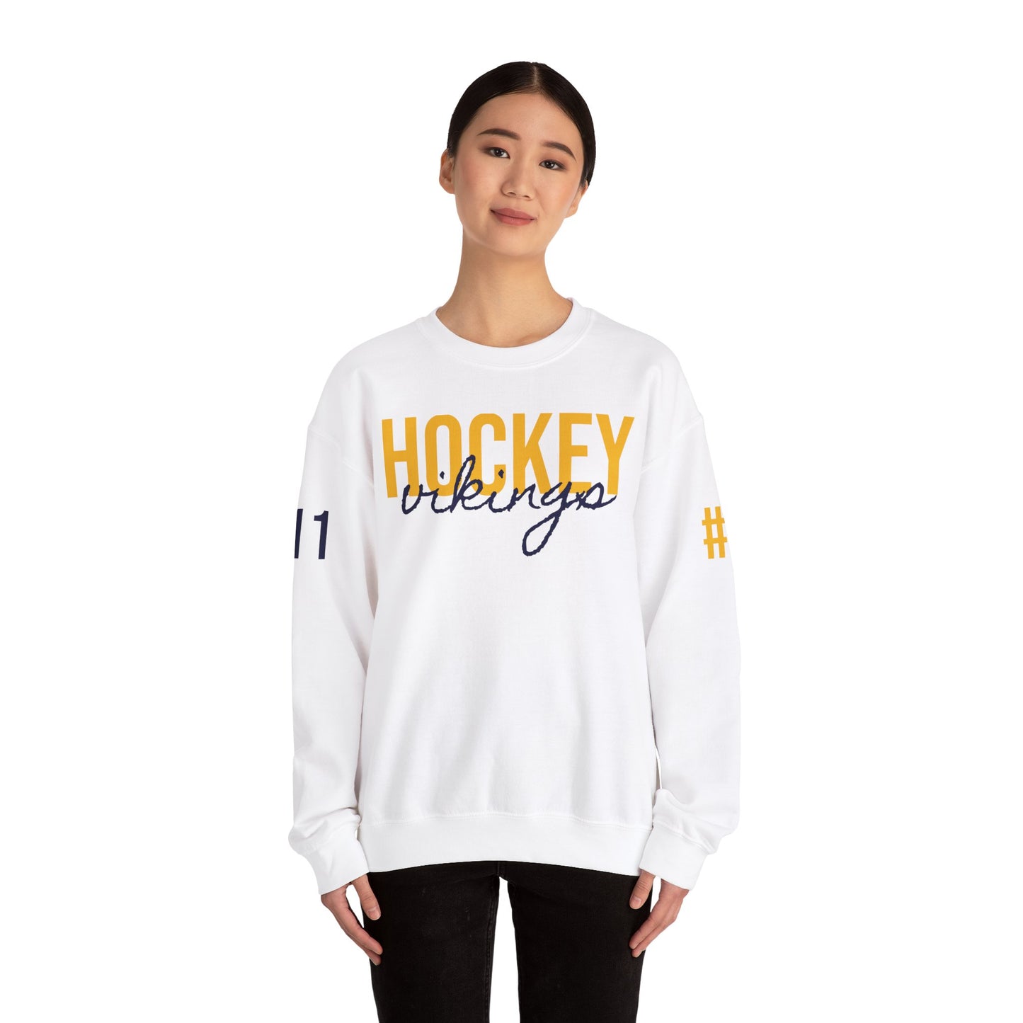 Hennen Hockey - Unisex Heavy Blend™ Crewneck Sweatshirt