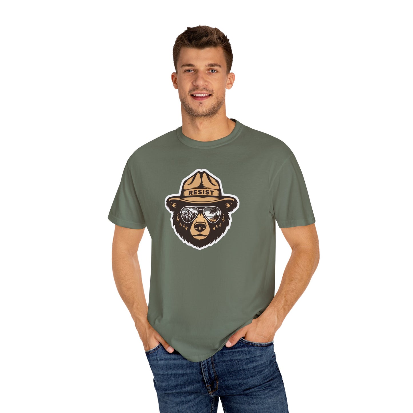 Smokey the Bear RESIST (T-shirt)